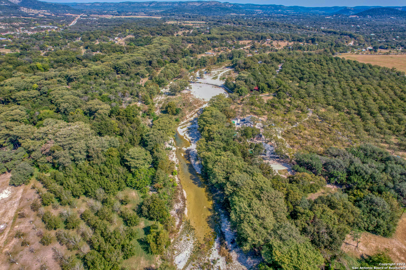 422 Red Wright Road Leakey TX 78873