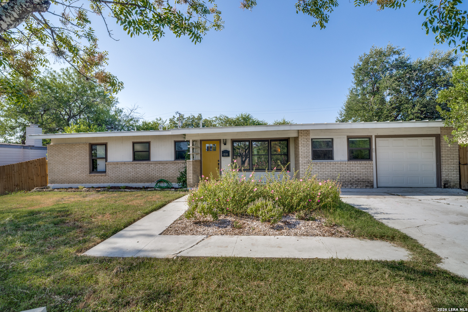 218 Sprucewood Lane San Antonio TX 78216