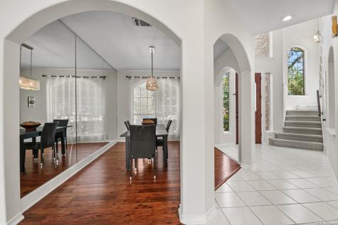2523 Hollow Village San Antonio TX 78231