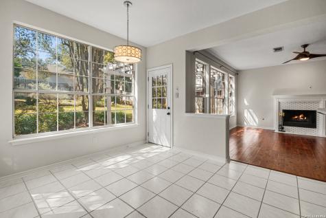 2523 Hollow Village San Antonio TX 78231