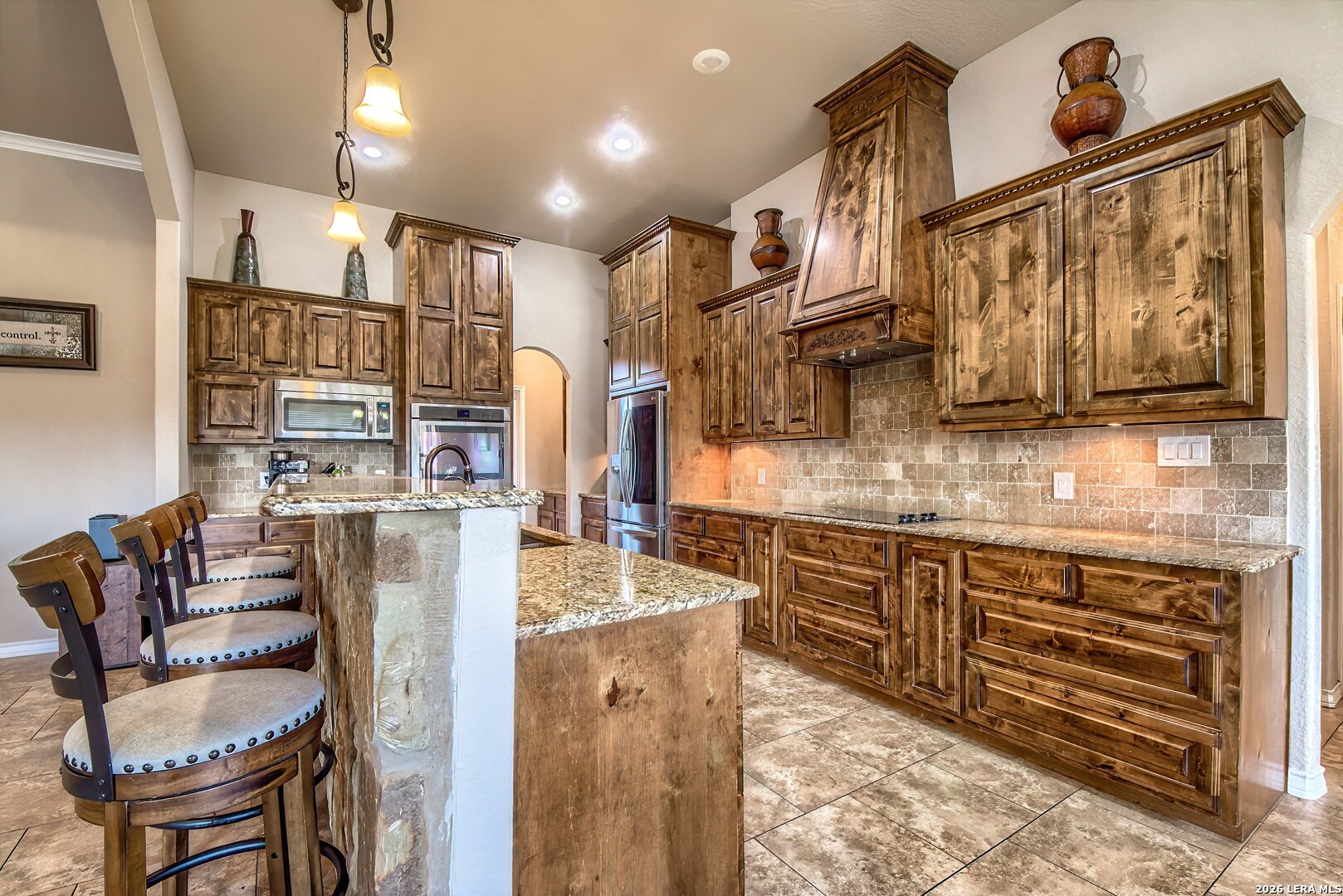 125 Bucks Lane La Vernia TX 78121