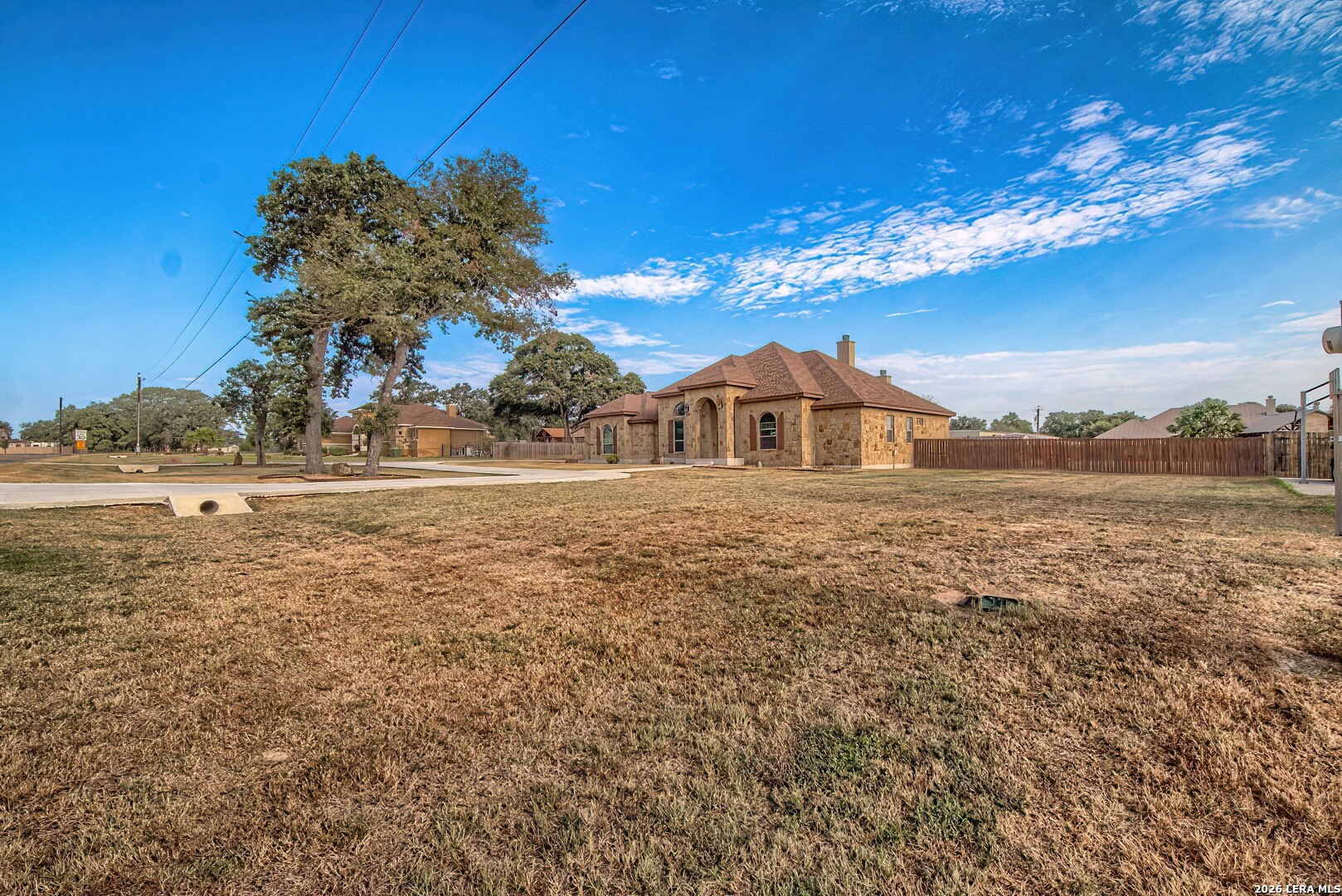 125 Bucks Lane La Vernia TX 78121