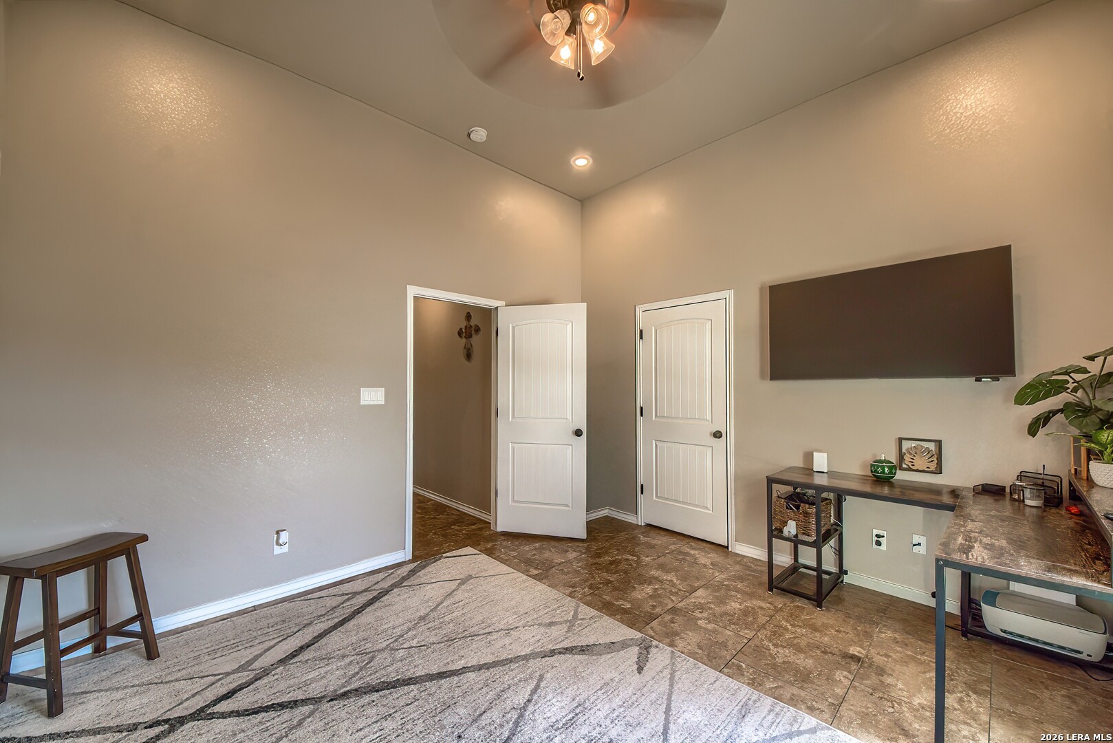 125 Bucks Lane La Vernia TX 78121