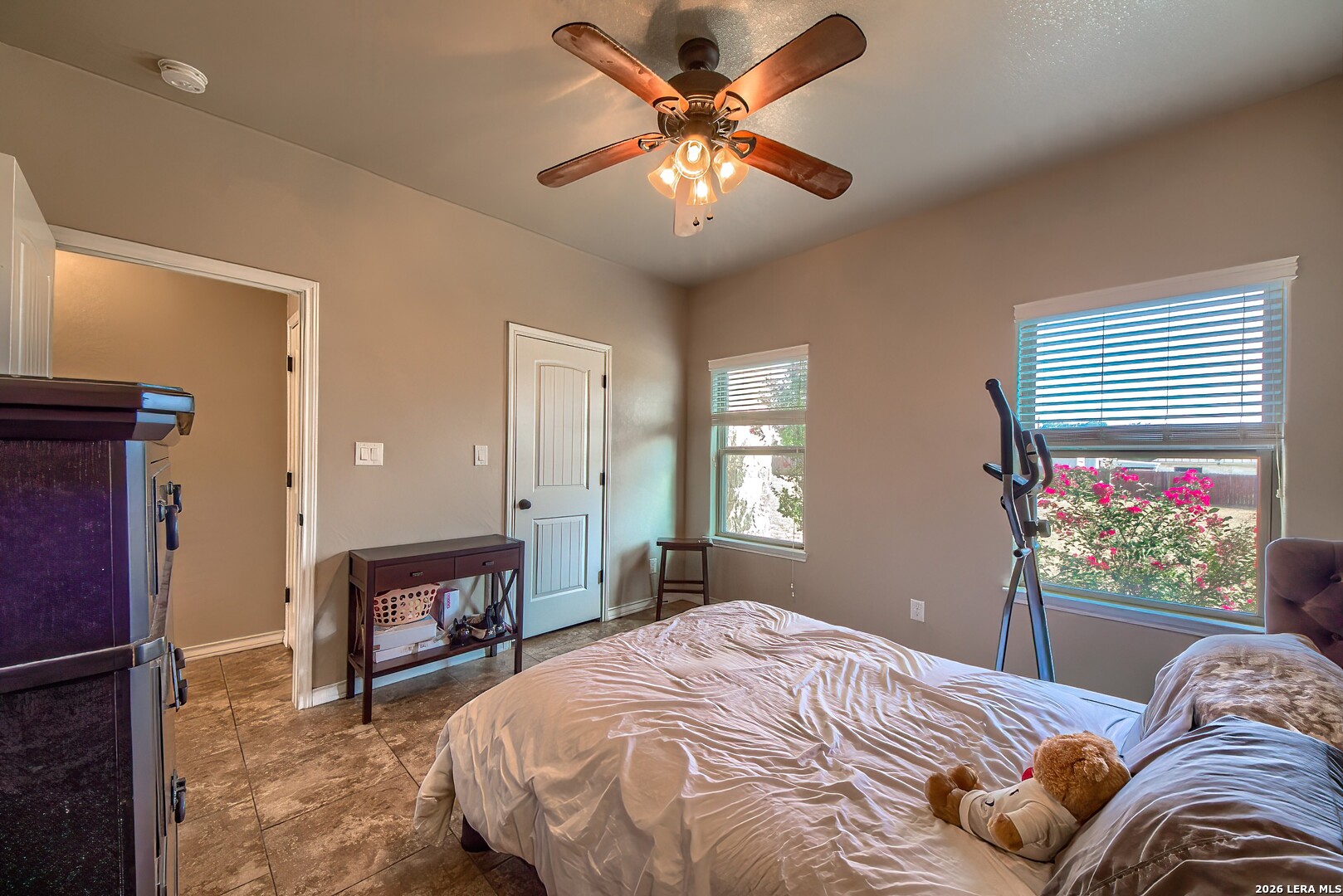 125 Bucks Lane La Vernia TX 78121