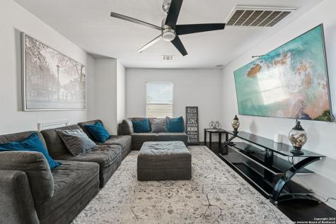 110 Farm House San Marcos TX 78666