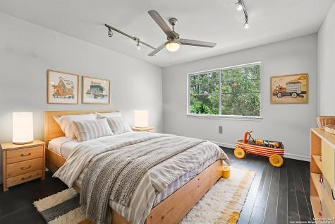 110 Farm House San Marcos TX 78666