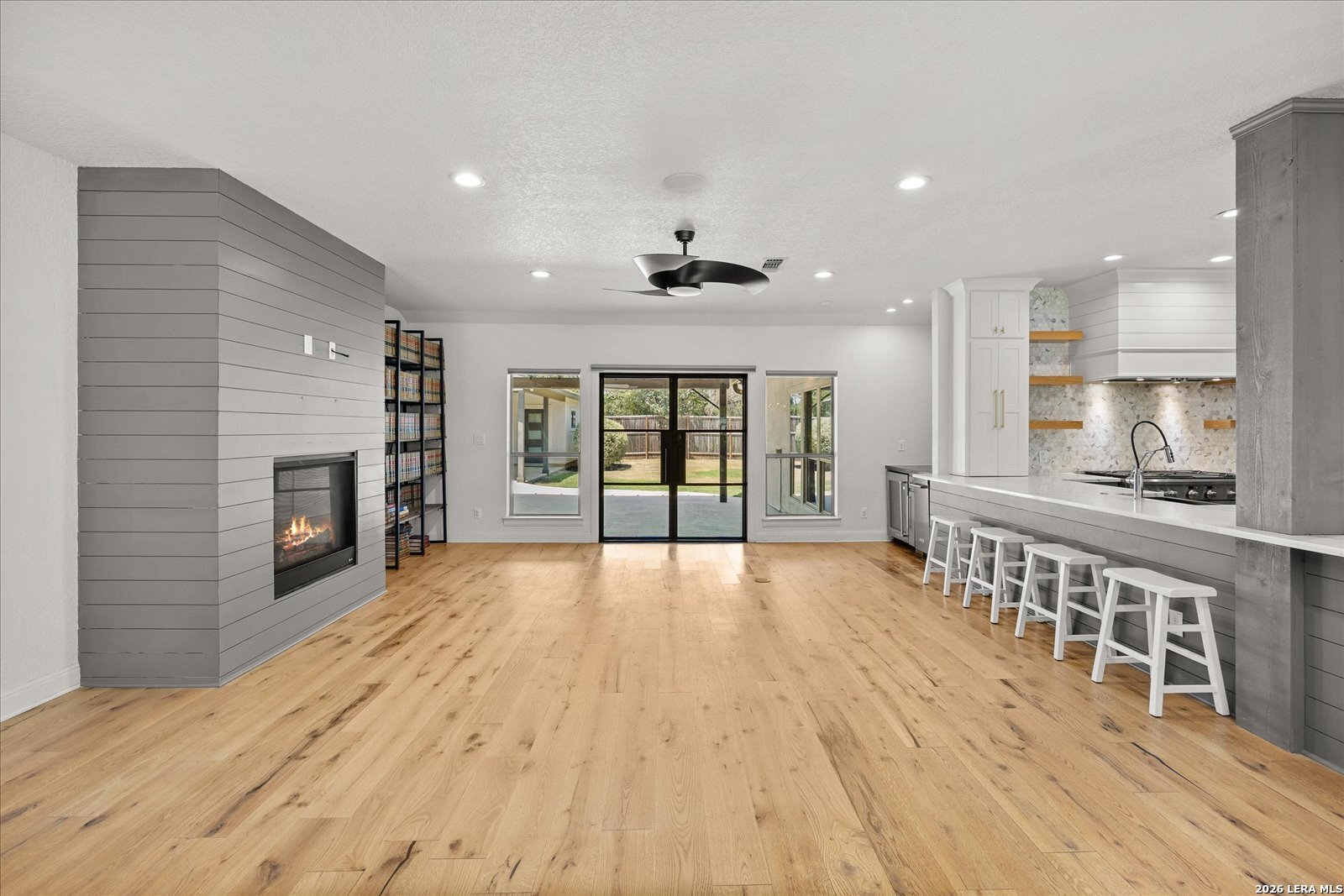 429 Lakeview Boulevard New Braunfels TX 78130