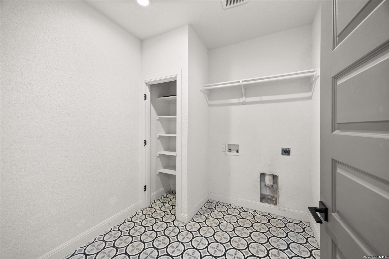 429 Lakeview Boulevard New Braunfels TX 78130
