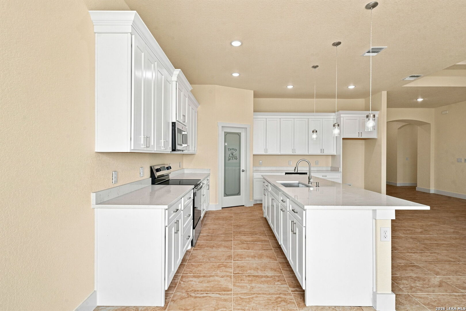 140 Sylashayes Loop Pleasanton TX 78064