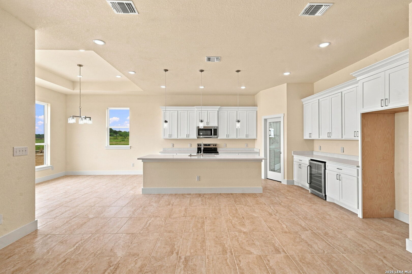 140 Sylashayes Loop Pleasanton TX 78064