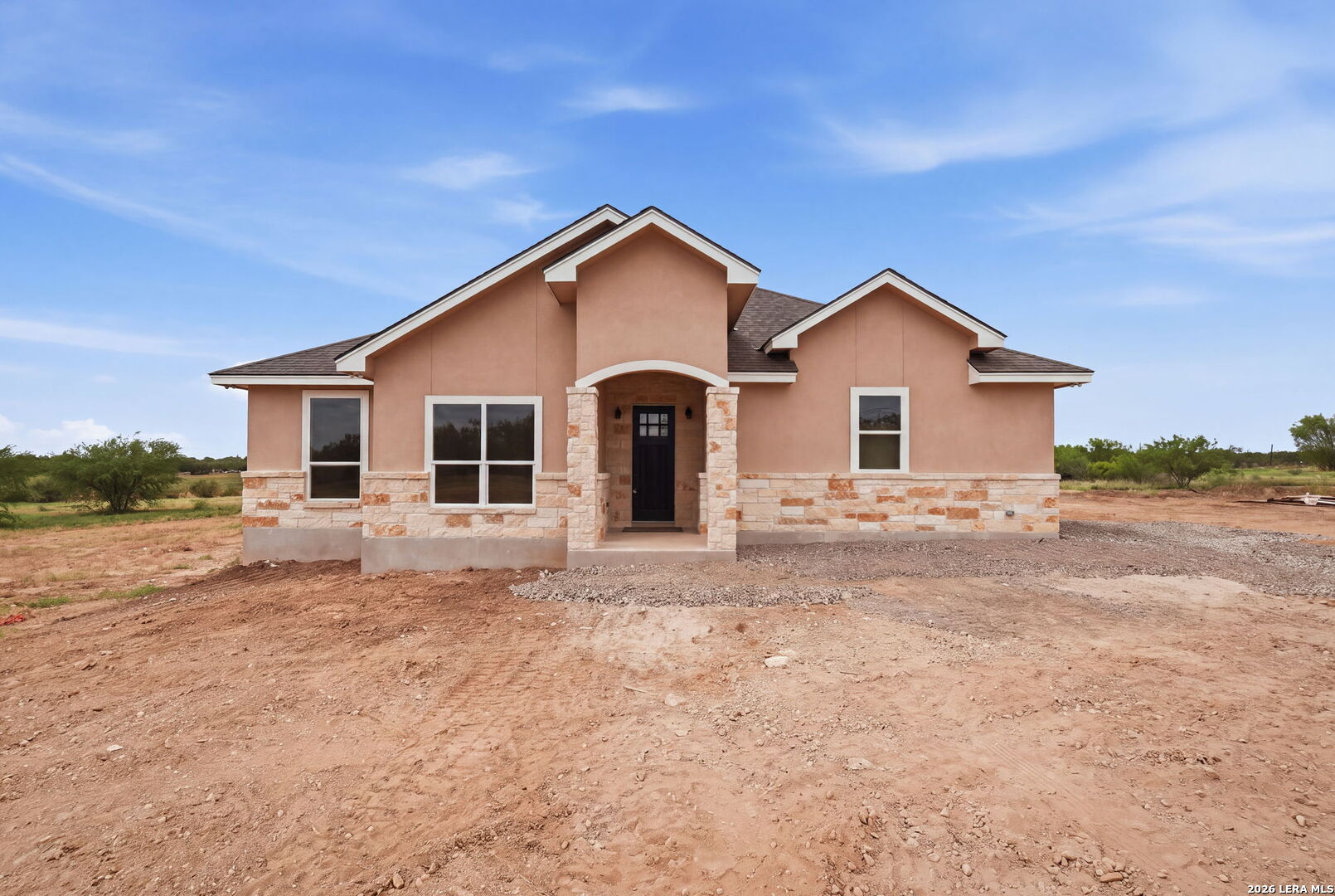 140 Sylashayes Loop Pleasanton TX 78064