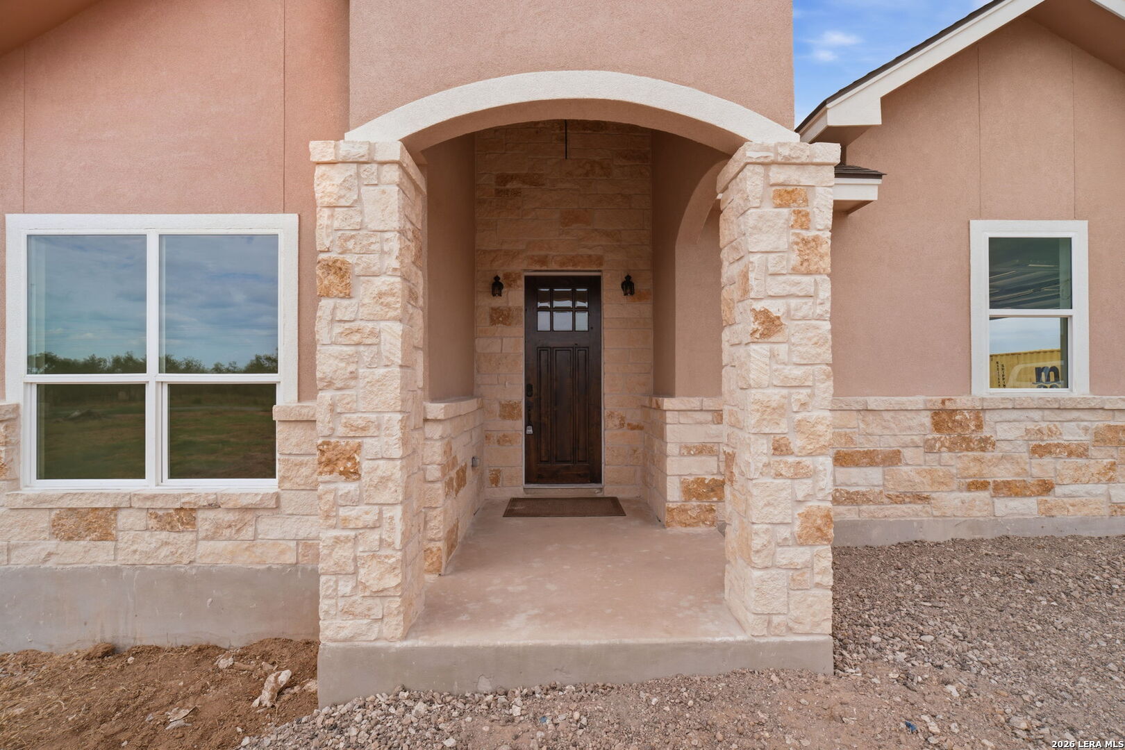 140 Sylashayes Loop Pleasanton TX 78064
