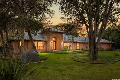 1901 Riada New Braunfels TX 78132