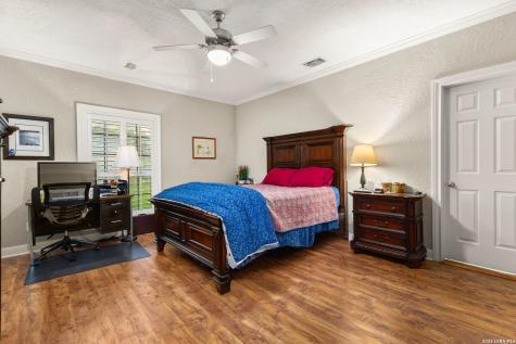 1901 Riada New Braunfels TX 78132