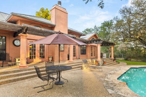 1901 Riada New Braunfels TX 78132
