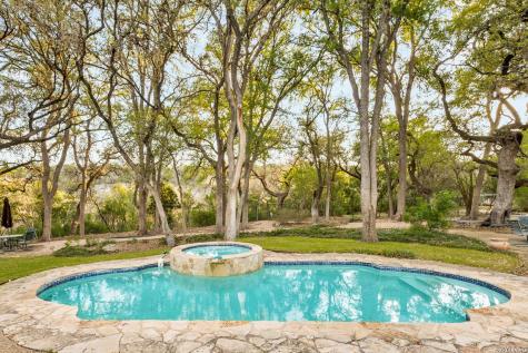 1901 Riada New Braunfels TX 78132