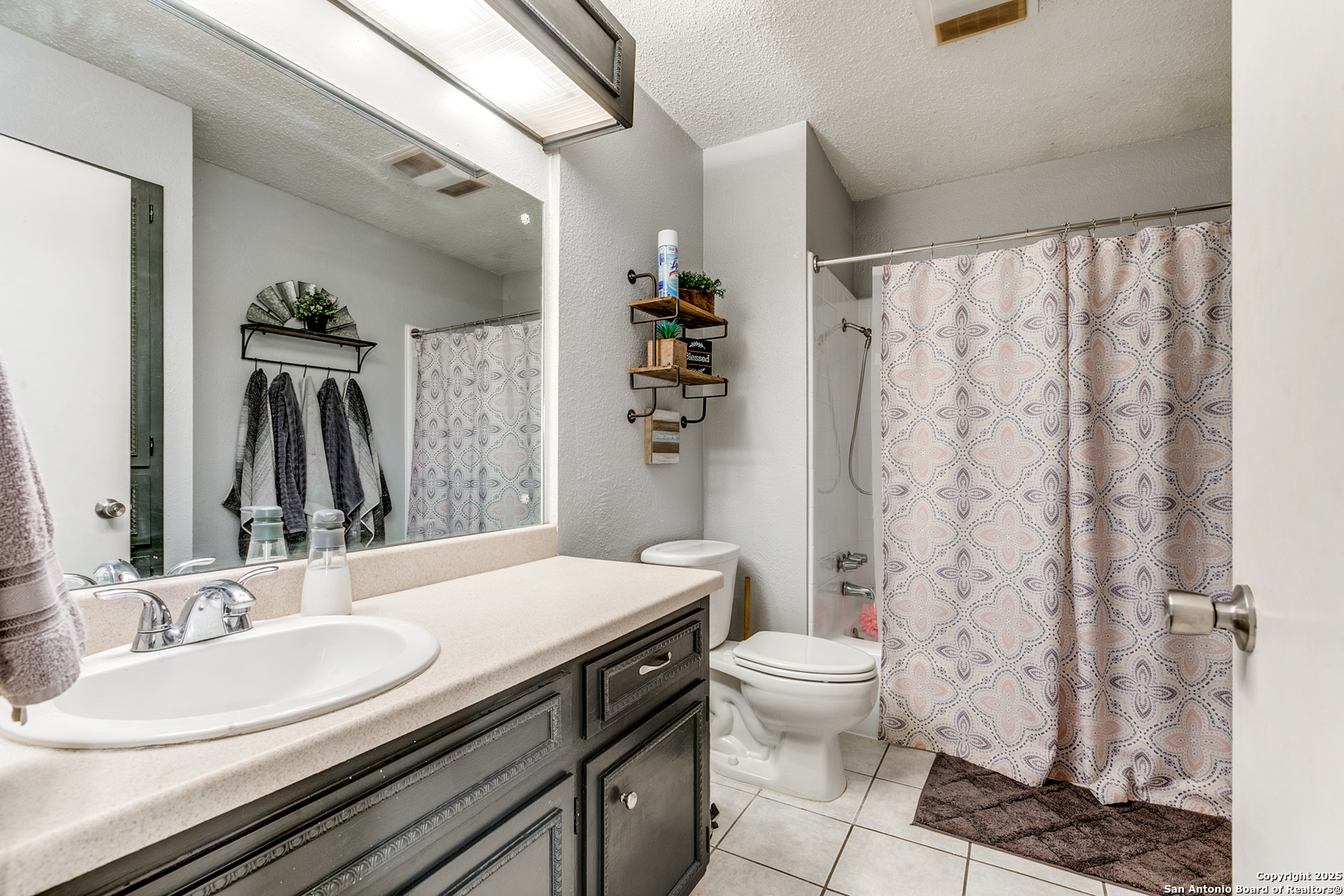 5822 Dan Duryea San Antonio TX 78240