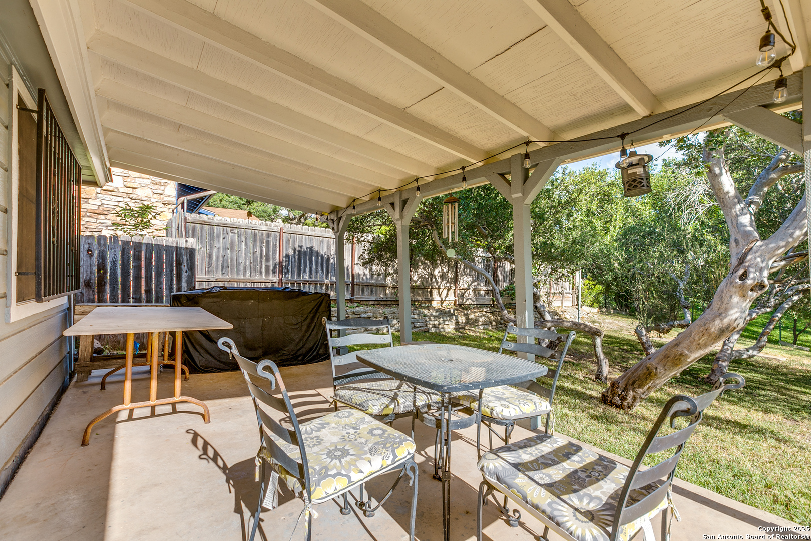 5822 Dan Duryea San Antonio TX 78240