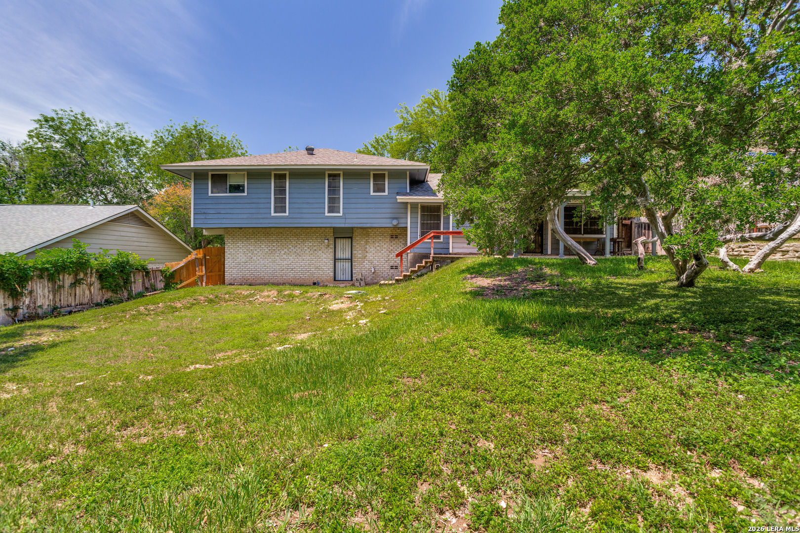 5822 Dan Duryea San Antonio TX 78240