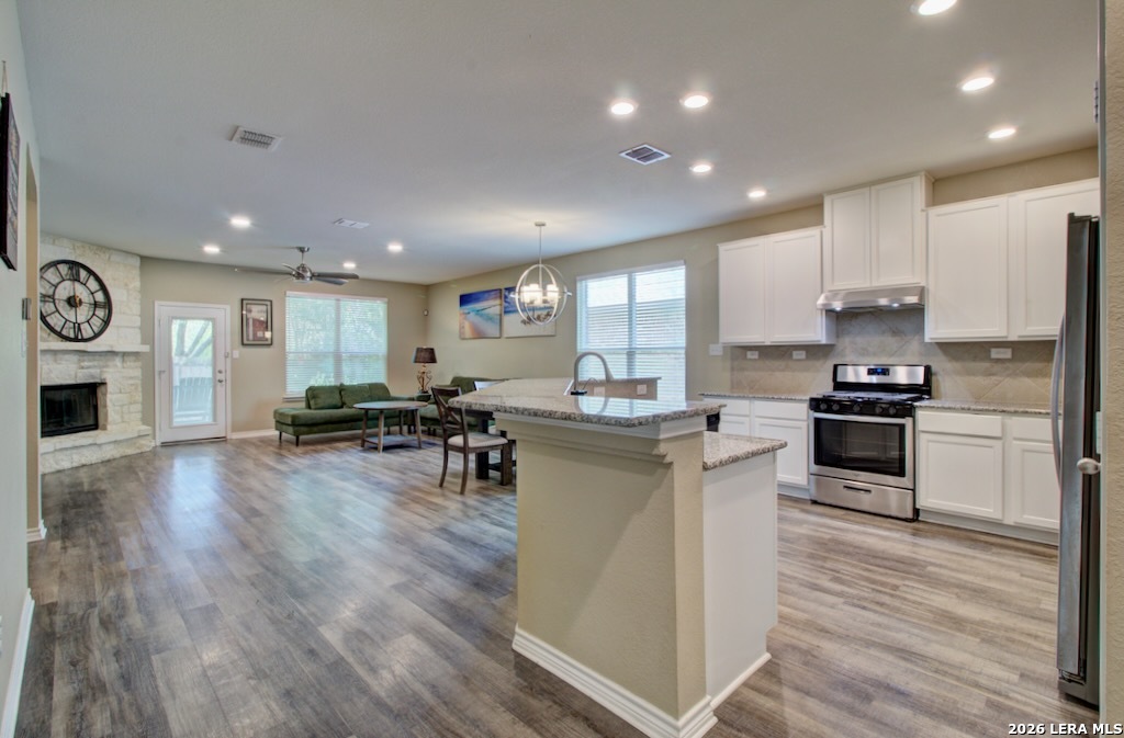 11211 Hill Top Loop Helotes TX 78023