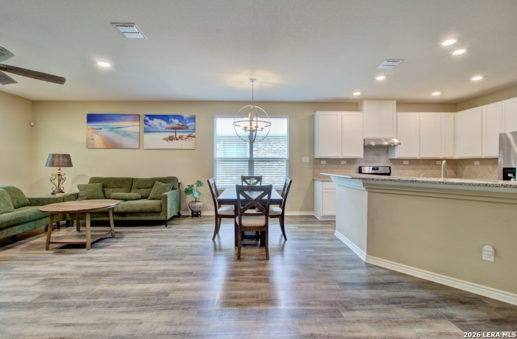 11211 Hill Top Loop Helotes TX 78023