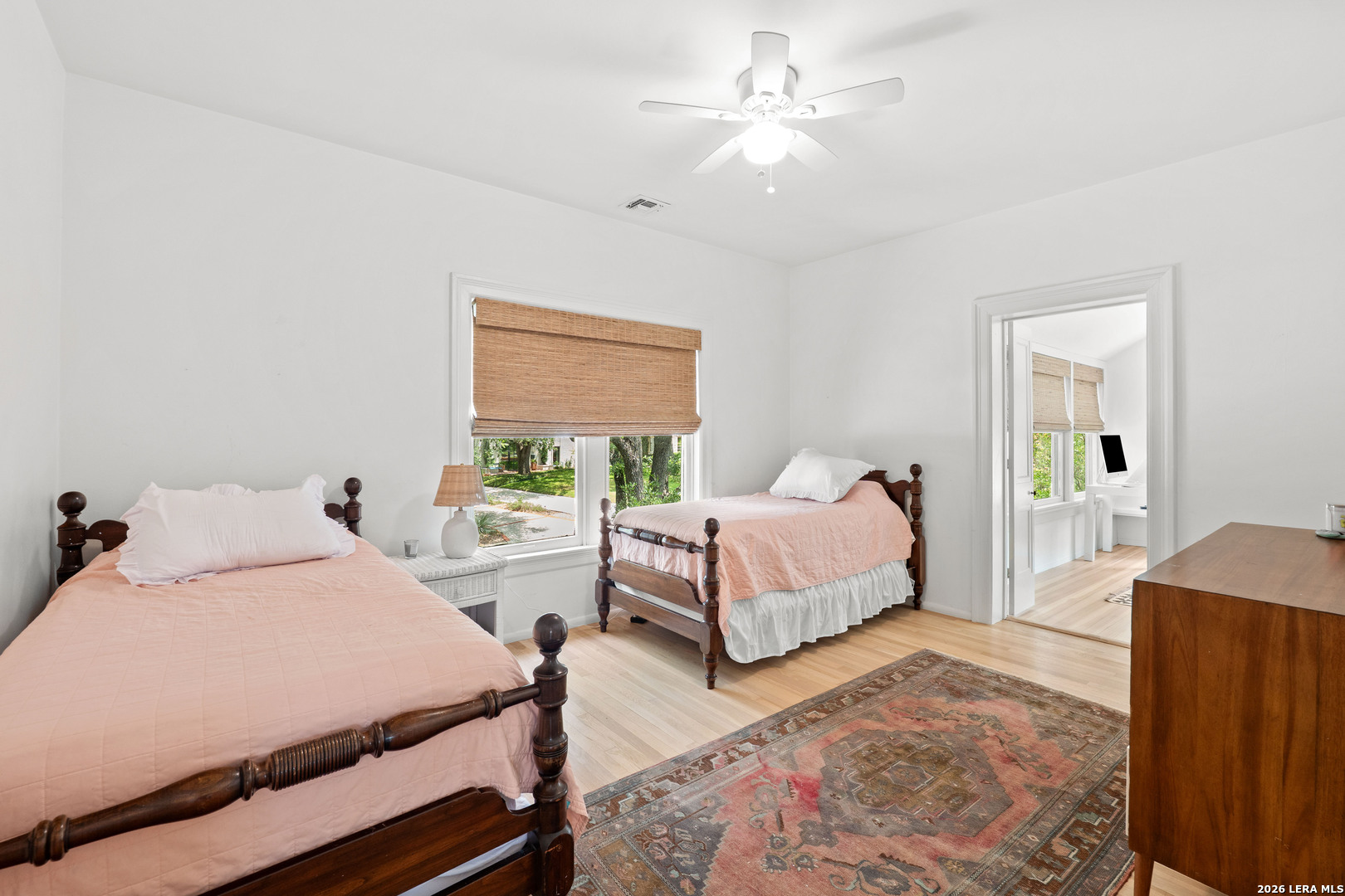 137 Park Drive Olmos Park TX 78212