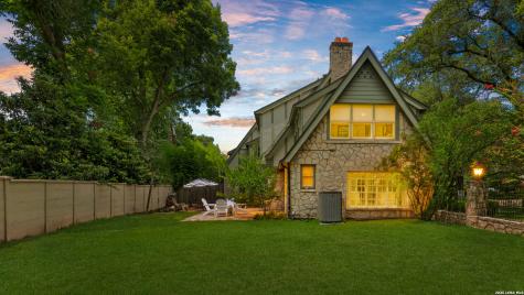137 Park Drive Olmos Park TX 78212