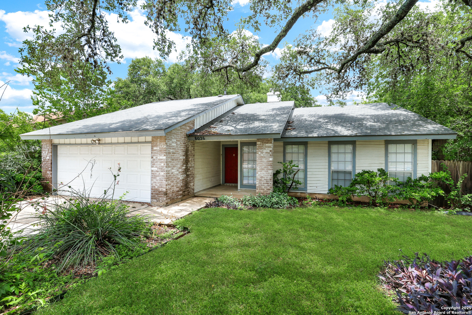 8026 Valley Trail San Antonio TX 78250