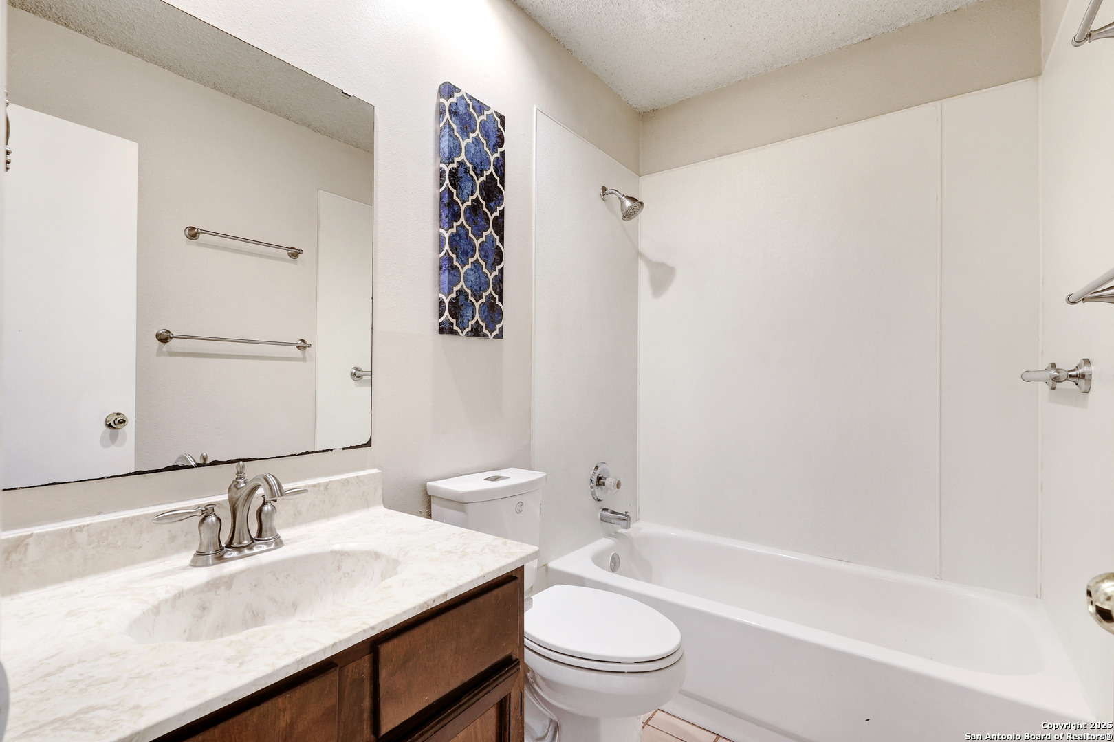 8026 Valley Trail San Antonio TX 78250