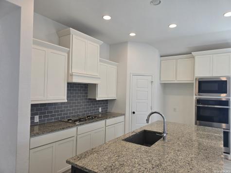 9531 Cactus Canyon San Antonio TX 78254