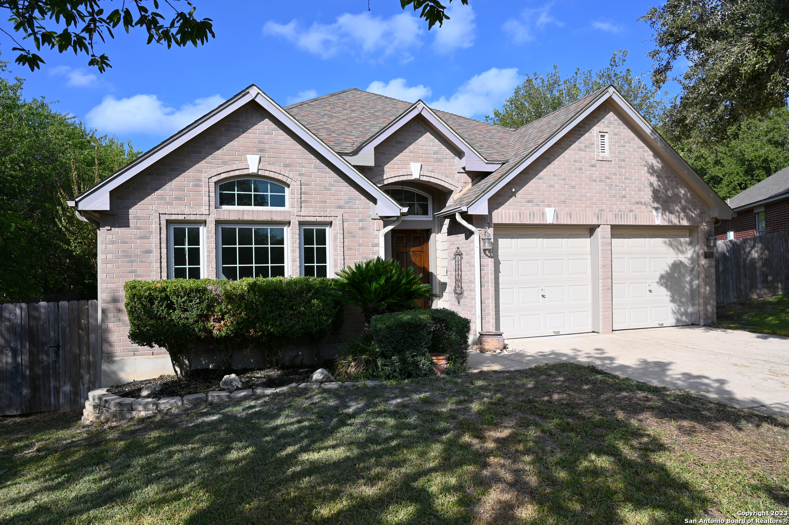 6147 Oakwood Trail San Antonio TX 78249