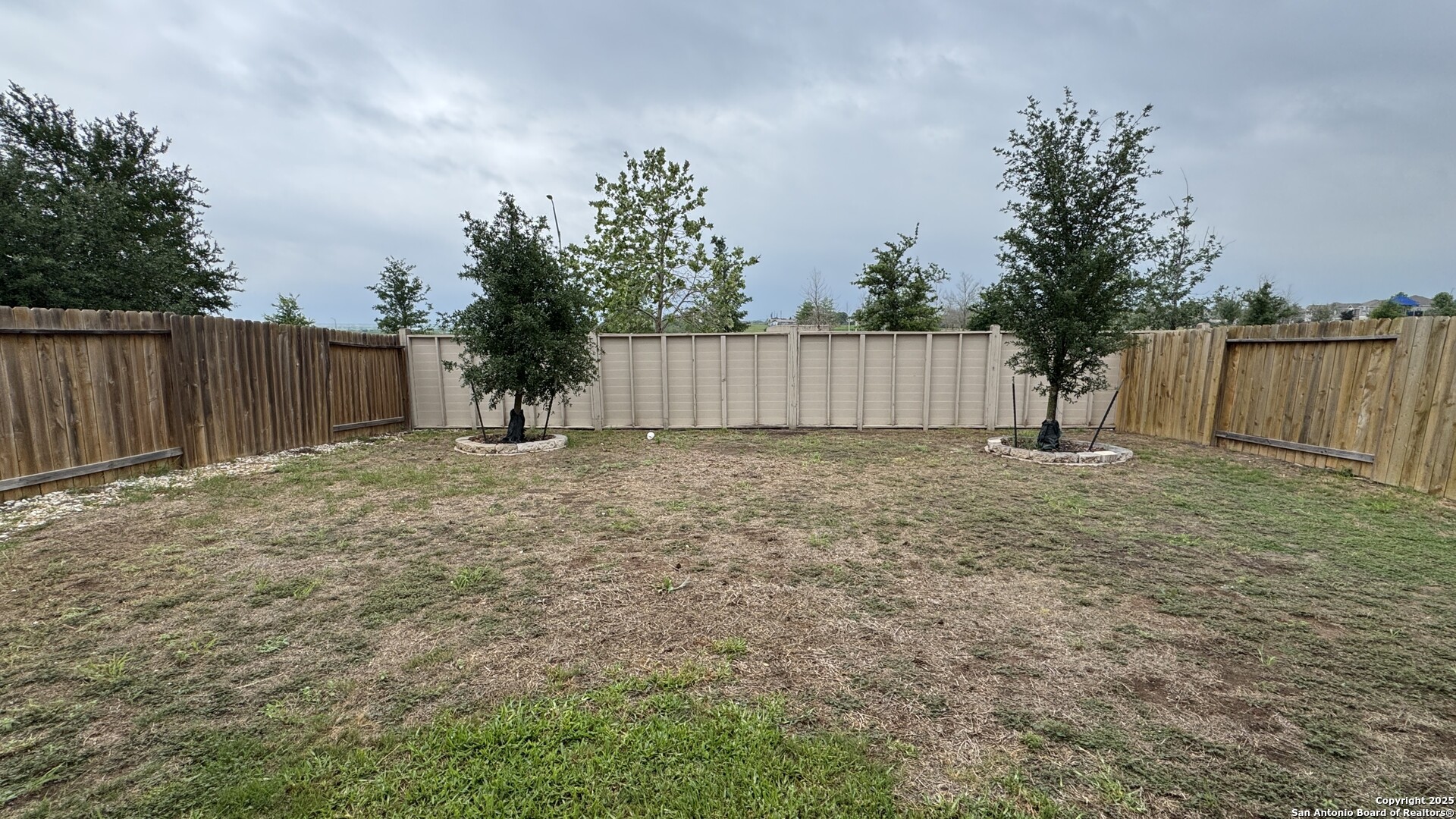 3146 Gilbert Garden Converse TX 78109
