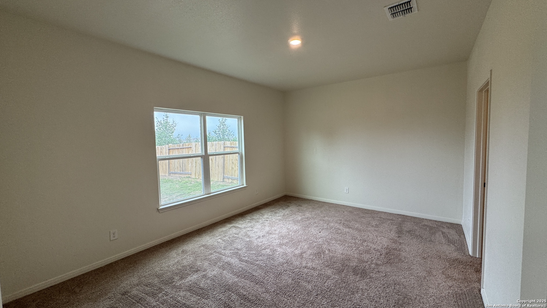 3146 Gilbert Garden Converse TX 78109