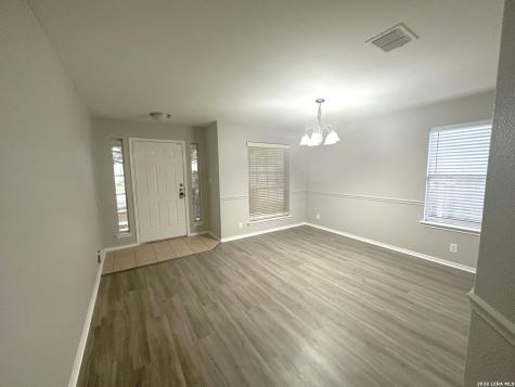 517 Zapata Circle New Braunfels TX 78130