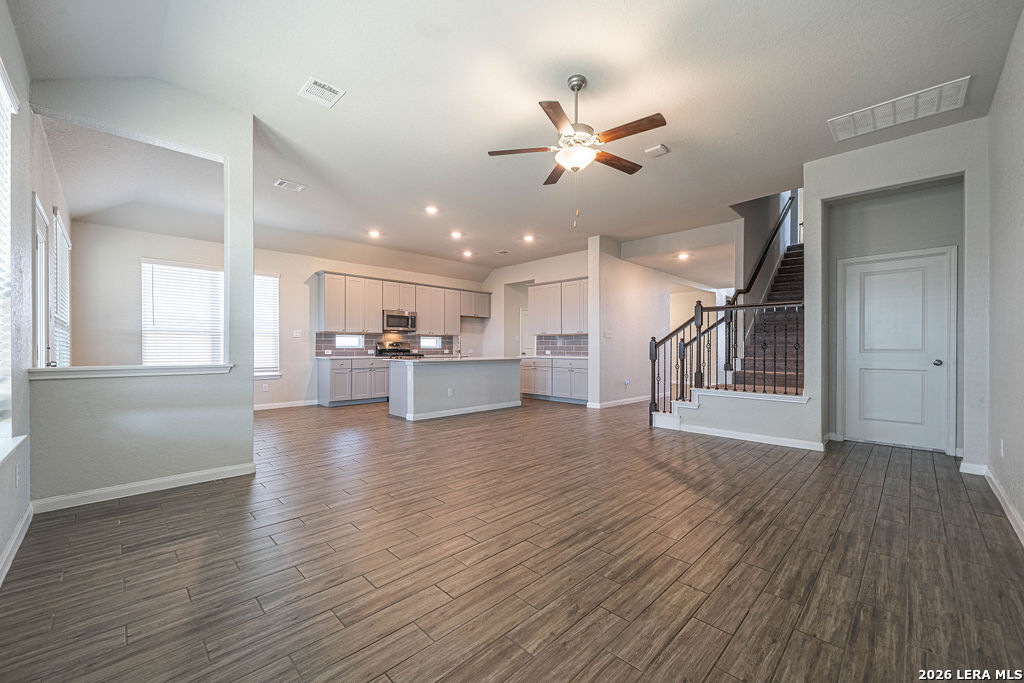 8951 Stillwater Pass San Antonio TX 78254