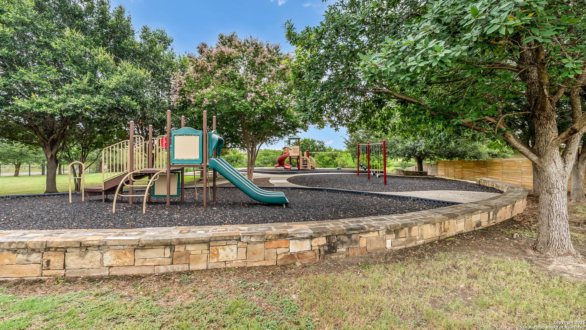 7951 Brinson Converse TX 78109