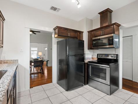 722 Hammond Avenue San Antonio TX 78210