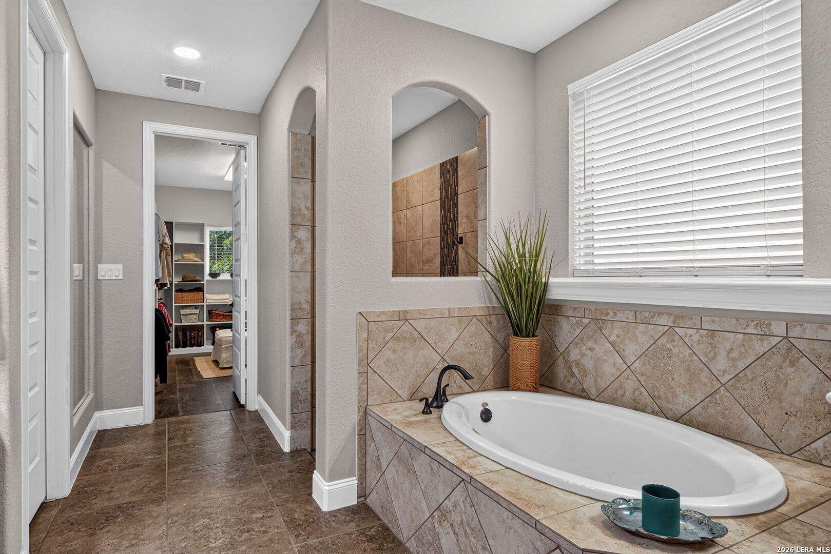 8622 Monterey Falls Boerne TX 78015
