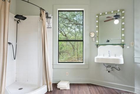 2939 Rolling Oaks New Braunfels TX 78132