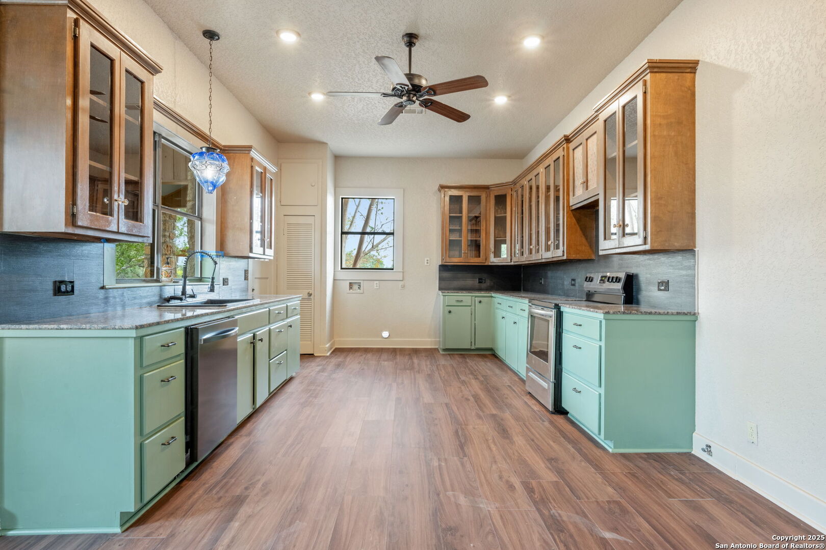2939 Rolling Oaks New Braunfels TX 78132