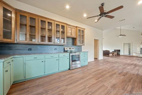 2939 Rolling Oaks New Braunfels TX 78132