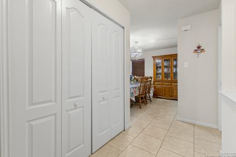 427 Stable Vista San Antonio TX 78227