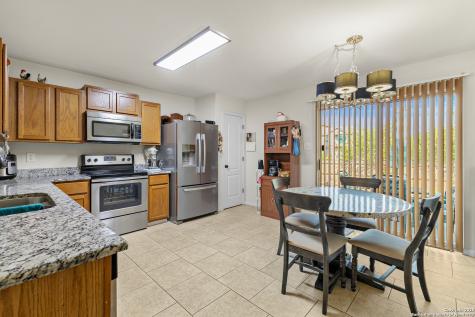 427 Stable Vista San Antonio TX 78227