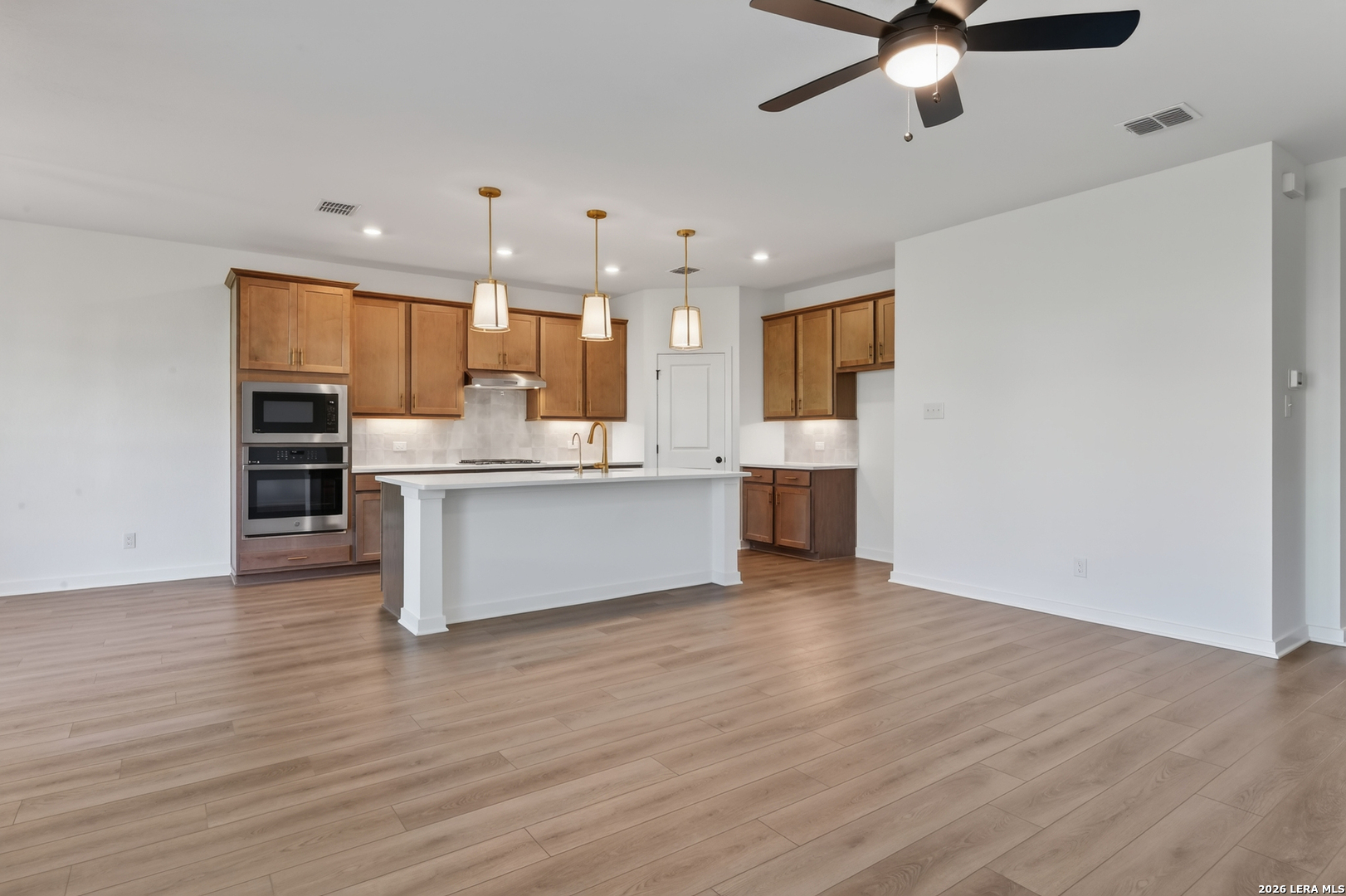 156 Thornbloom San Antonio TX 78253