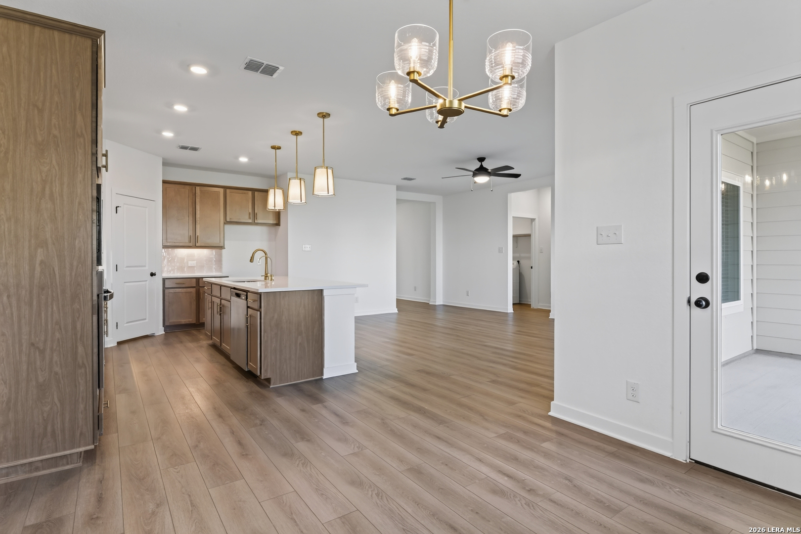 156 Thornbloom San Antonio TX 78253