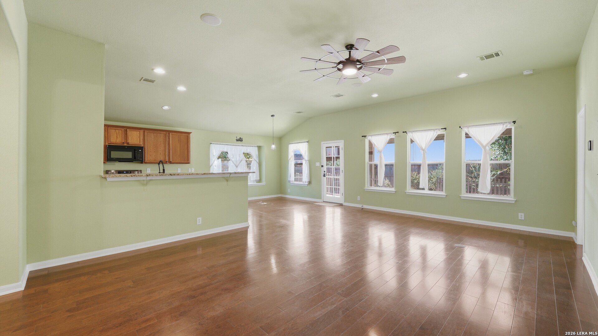 1210 Mineral Hills San Antonio TX 78260