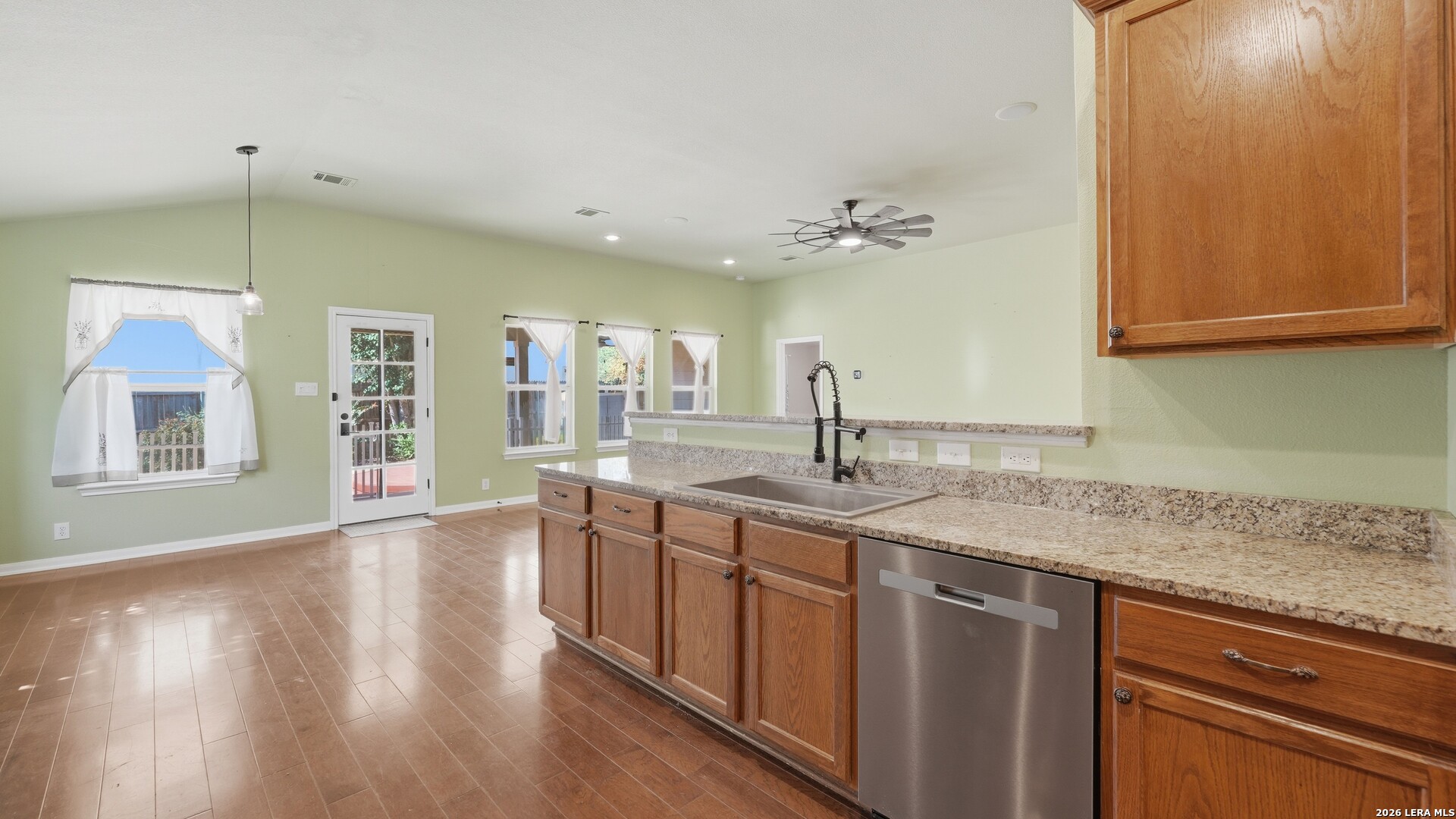 1210 Mineral Hills San Antonio TX 78260