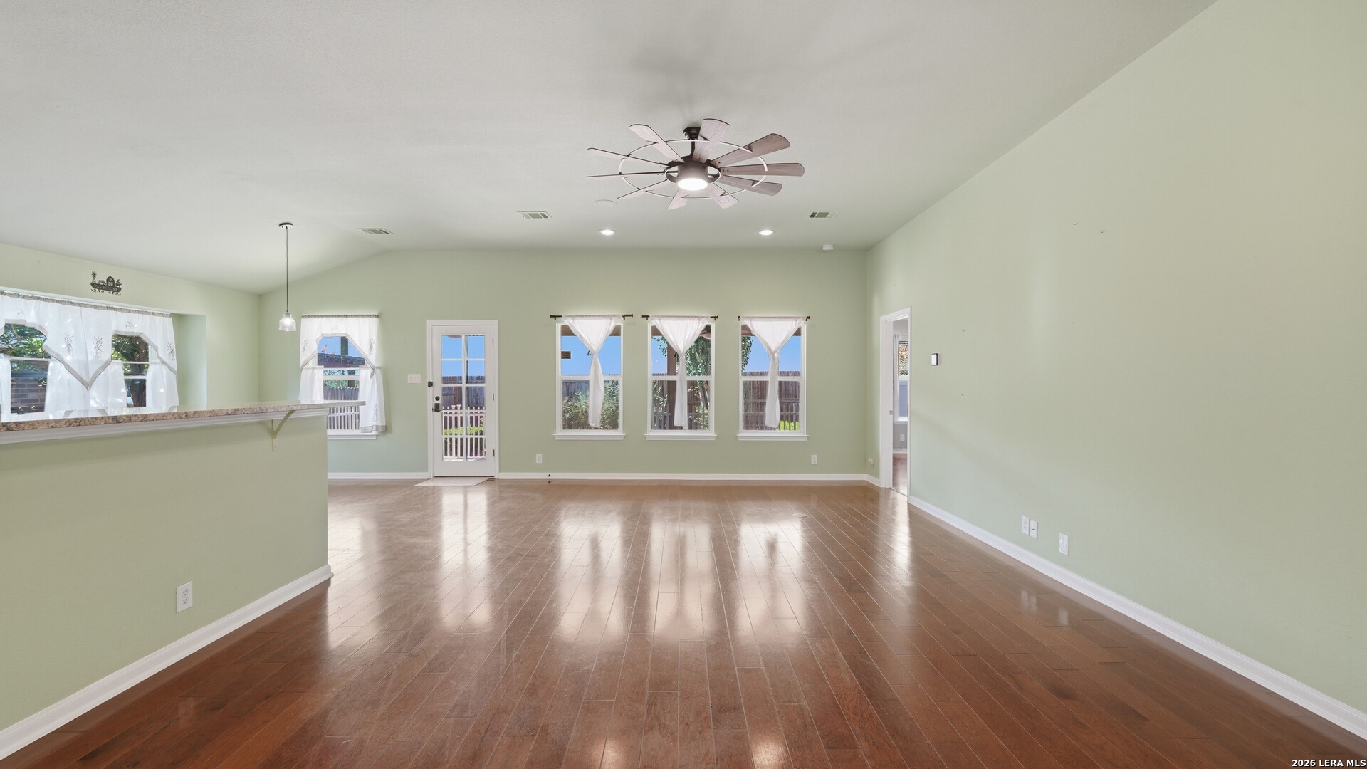 1210 Mineral Hills San Antonio TX 78260