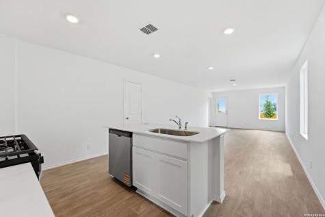 5922 Shale Cove San Antonio TX 78222