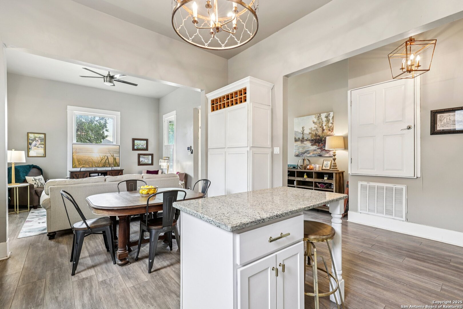 721 Saint James San Antonio TX 78202